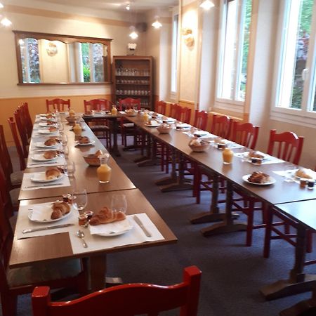 Hotel Restaurant Le Centre Comblanchien Kültér fotó